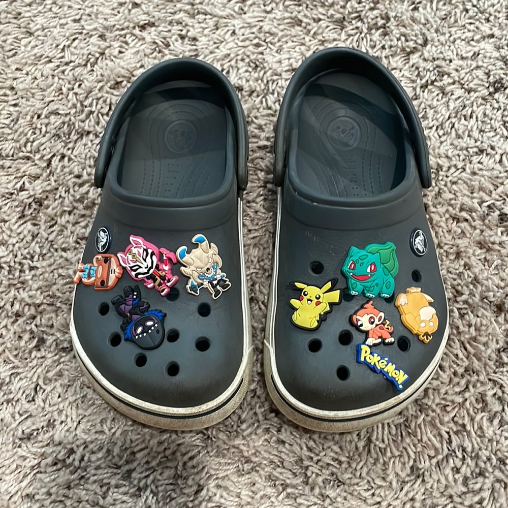 Gray crocs